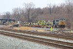 CSX 8723 Leading MOW